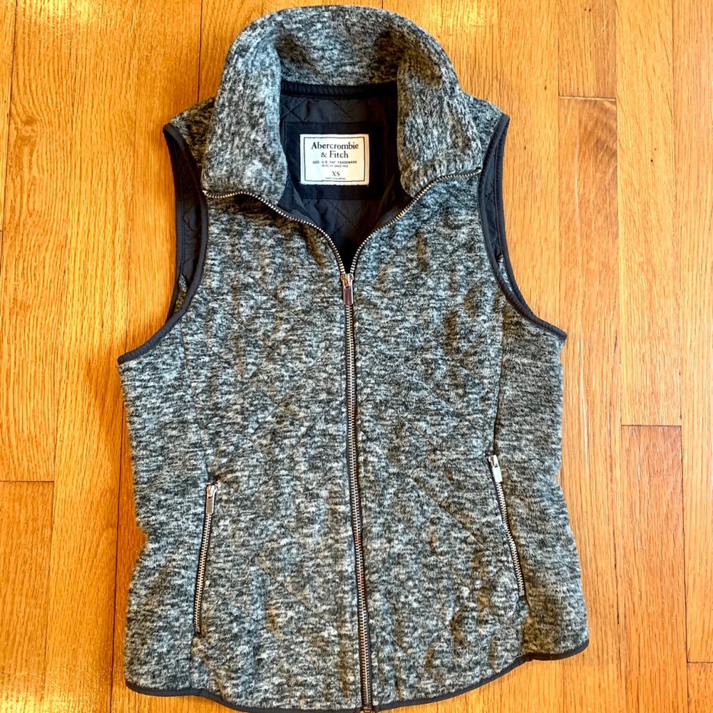 Abercrombie & Fitch Vest